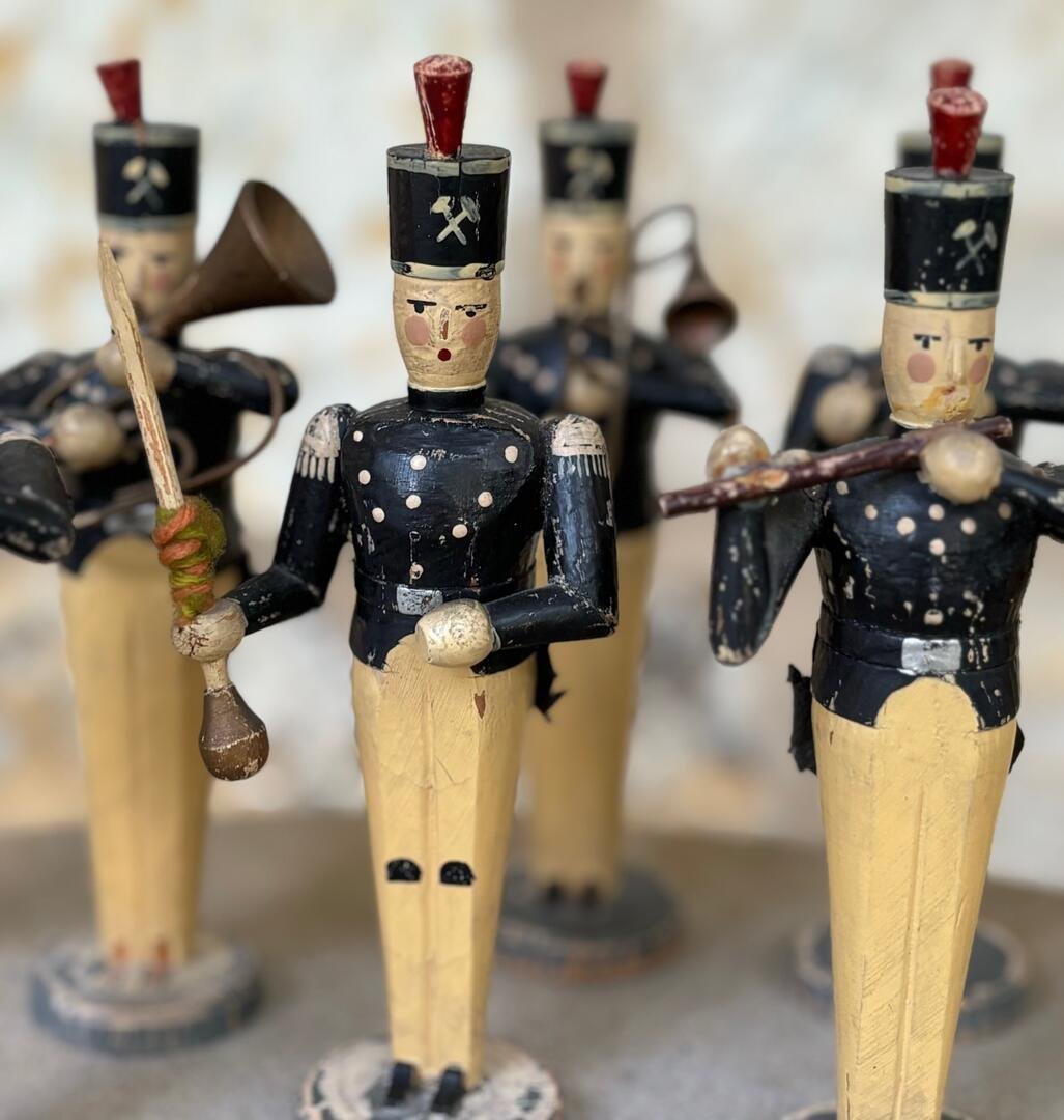 Fox Valley Antiques Show