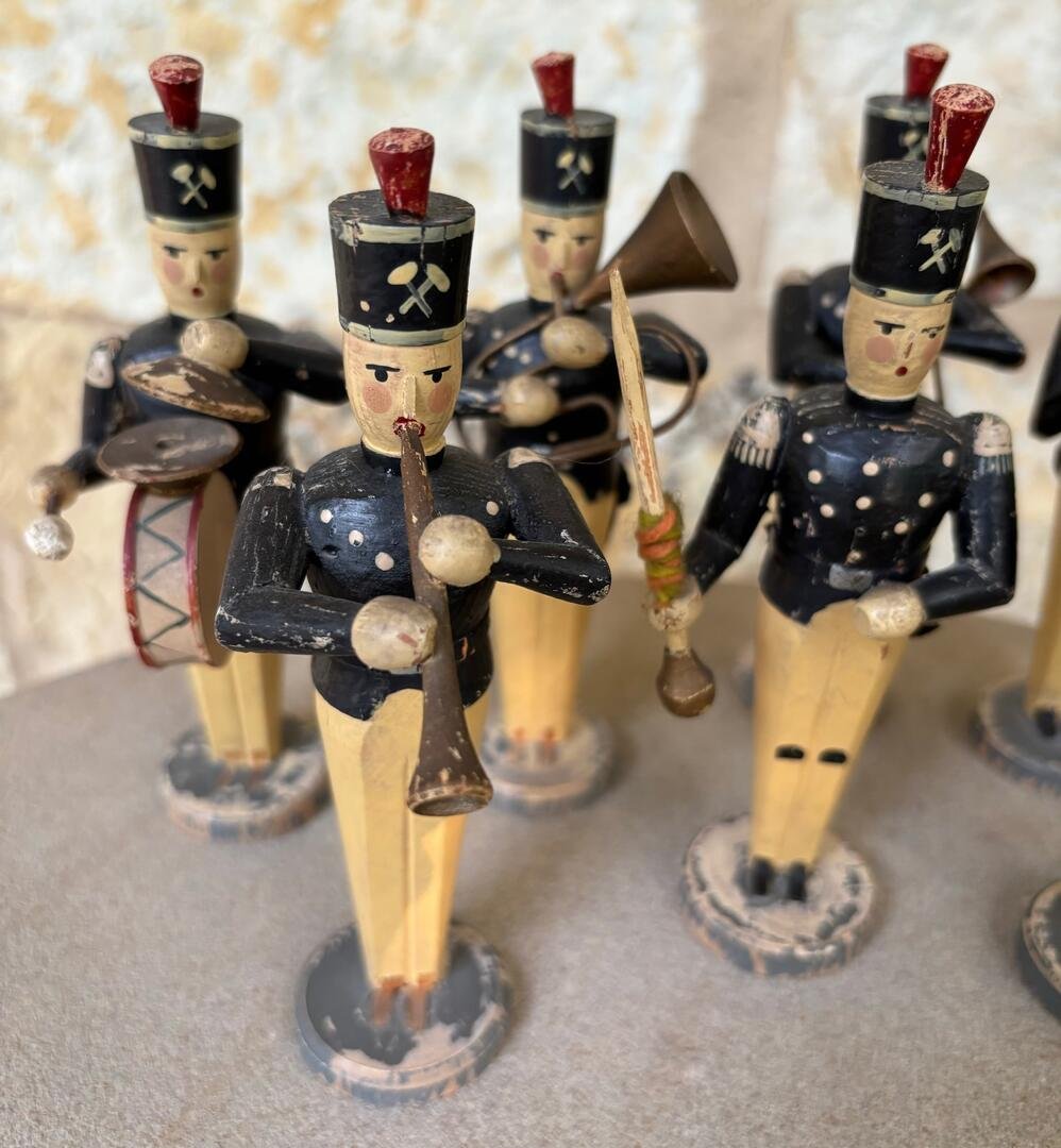 Fox Valley Antiques Show